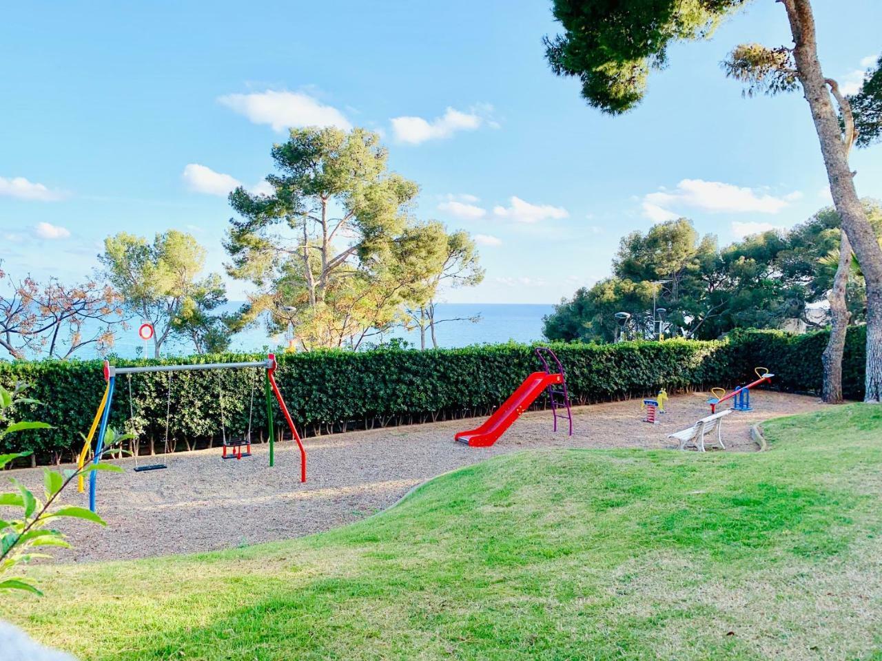 Book Playa Larga Salou Apartamento Exterior foto